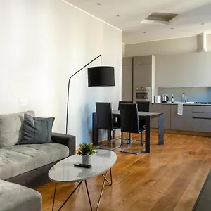 5 Min Duomo Luxury In Brera Design District Apartment Milan