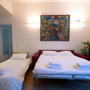 The Lantern Flat - Darsena Area Apartment Milan